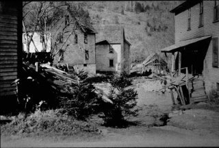 27-flood-rochester-s66.jpg 27-flood-rochester-s66.jpg