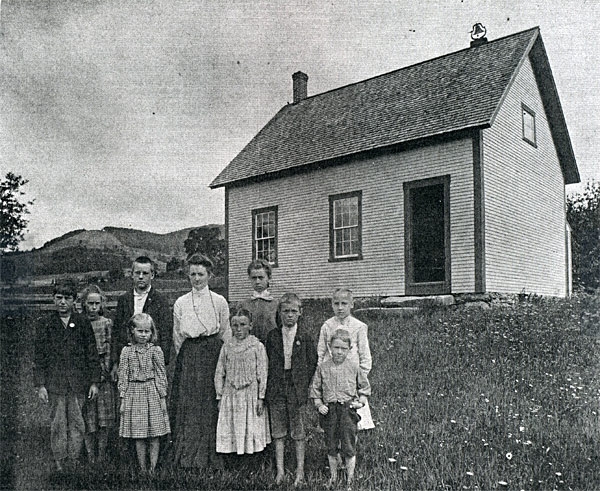 maple_hill_class.jpg maple_hill_class.jpg